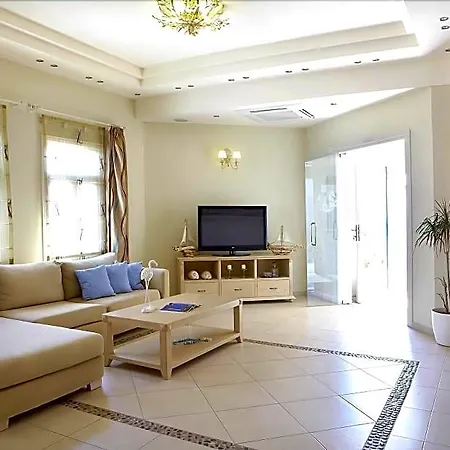Mediterranean Hotel Naxos City